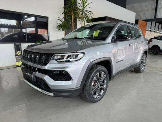 JEEP COMPASS 1.3 T270 TURBO FLEX LONGITUDE AT6